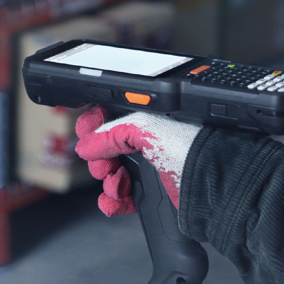 Handheld Point Mobile PM451 warehouse in glove